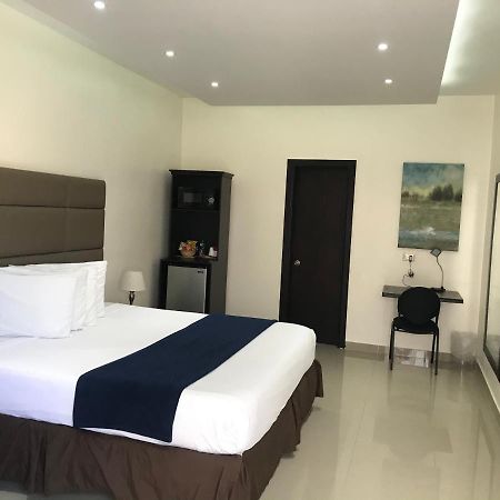 Starz Hotel Contant  المظهر الخارجي الصورة