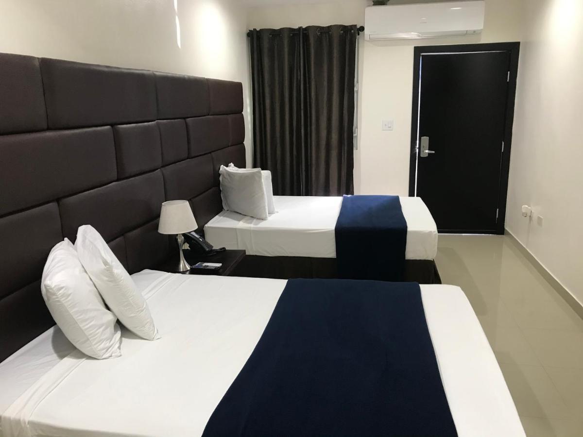 Starz Hotel Contant  المظهر الخارجي الصورة